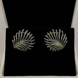 Vintage Lisner Screw-Back Earrings Silver Tone Openwork Leaf Palm Frond Design